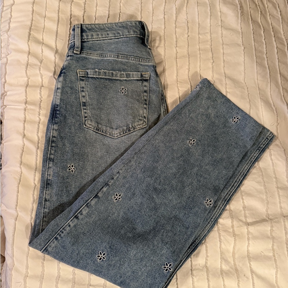 Hollister blue embroidered jeans
